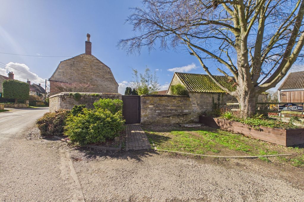 Additional image 33 of 3 bed cottage for saleMain Street, Belmesthorpe, Stamford, Lincolnshire PE9