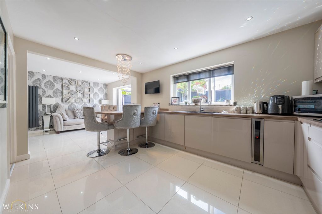 Additional image 2 of 4 bed detached house for saleGrazier Avenue, Two Gates, Tamworth, Staffordshire B77