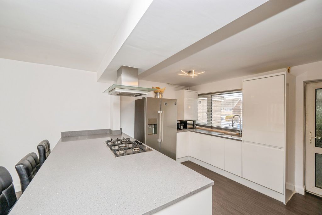 Additional image 3 of 3 bed semi-detached house for saleRidgewood Rise, Tamworth, Staffordshire B77
