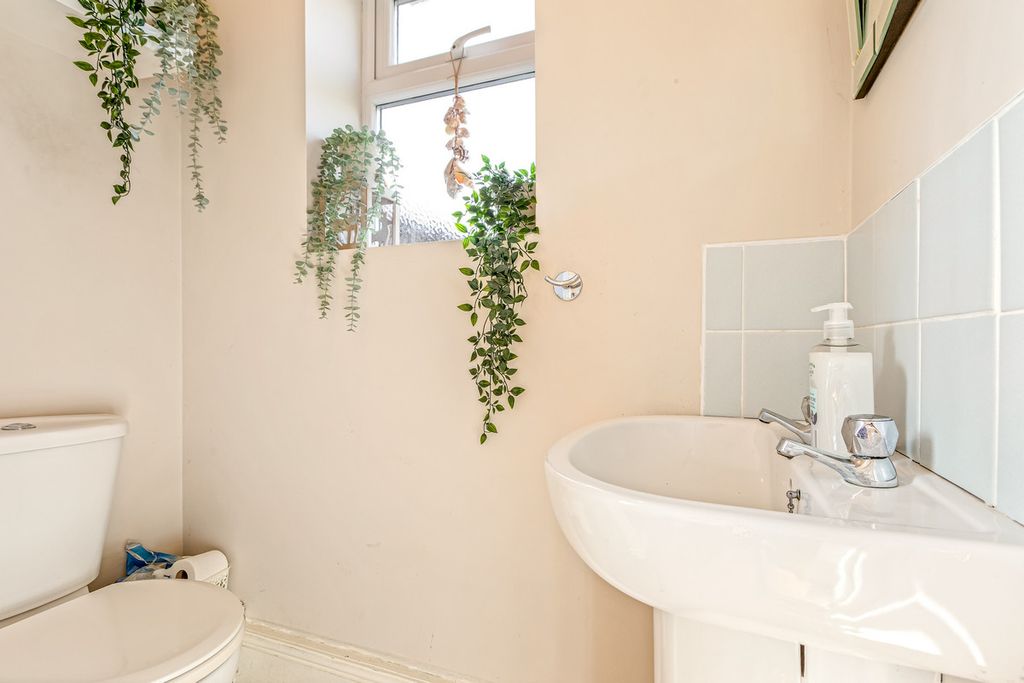 Additional image 11 of 4 bed semi-detached house for saleHallam Crescent East, Braunstone LE3