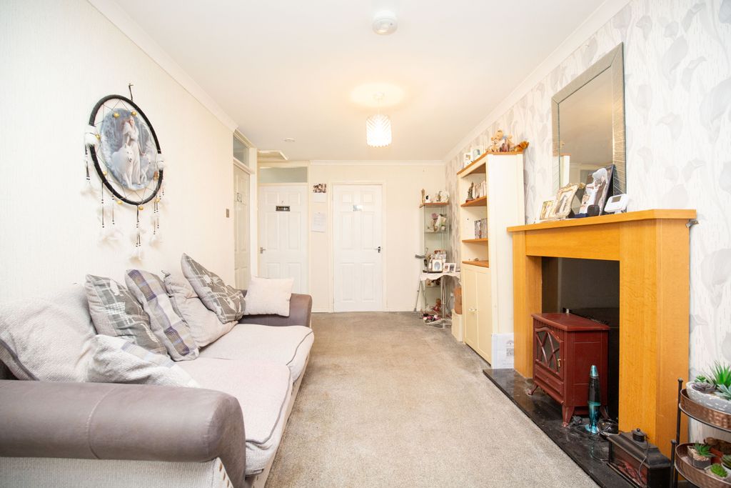 Additional image 4 of 2 bed semi-detached bungalow for saleTorside, Wilnecote, Tamworth B77