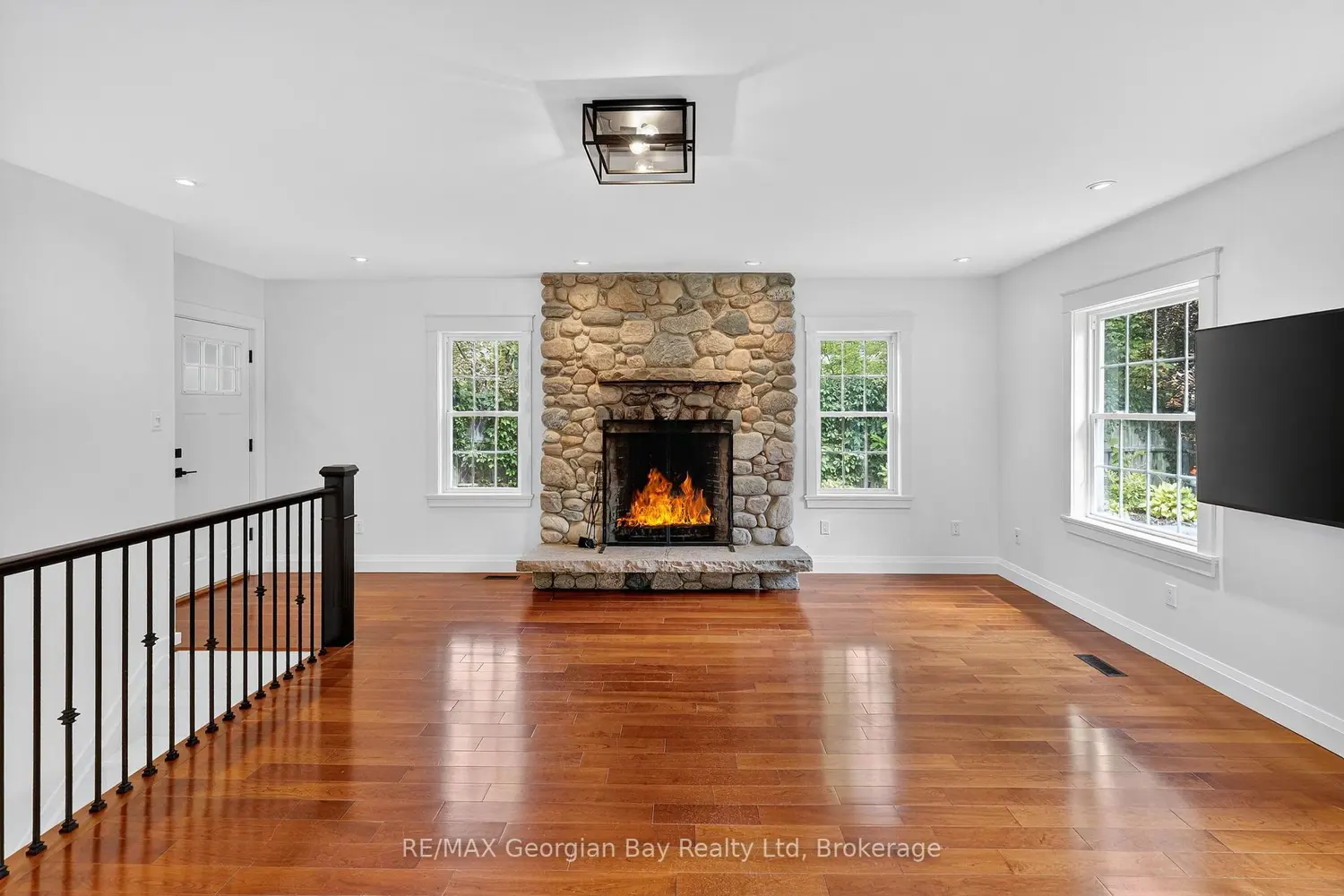 Additional image 7 of 105 Duckworth Street