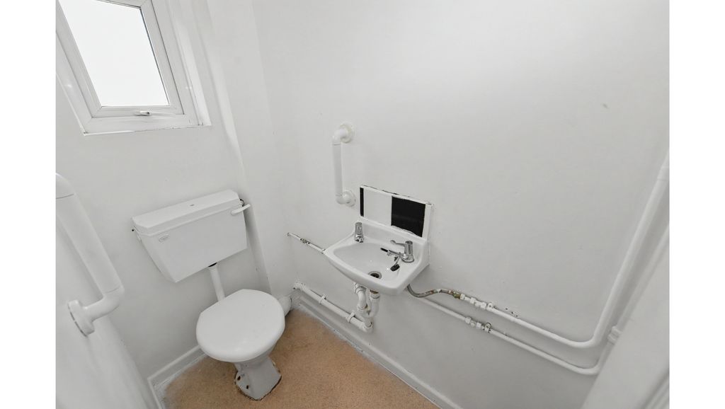 Additional image 9 of 3 bed property for sale5 Cannock Road, Shareshill, Wolverhampton, West Midlands WV10