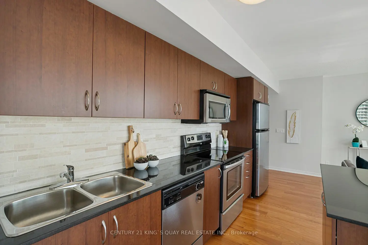 Additional image 8 of 2240 Lake Shore Boulevard 2904