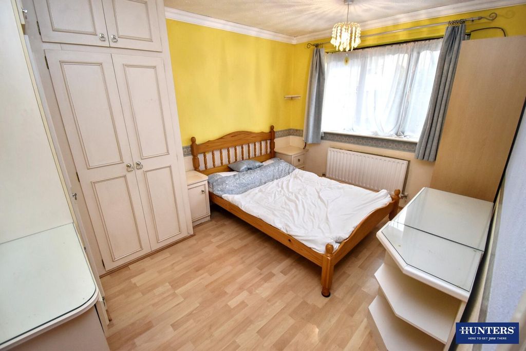 2 bed detached bungalow for salePoppy Close, Leicester LE2