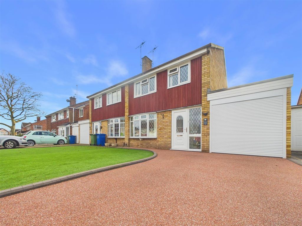3 bed property for saleOld Eaton Road, Rugeley WS15