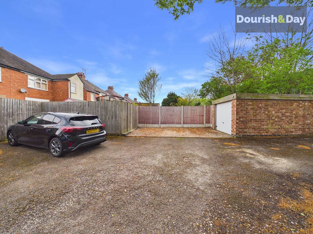 Additional image 19 of 4 bed semi-detached house for saleSilkmore Lane, Stafford ST17