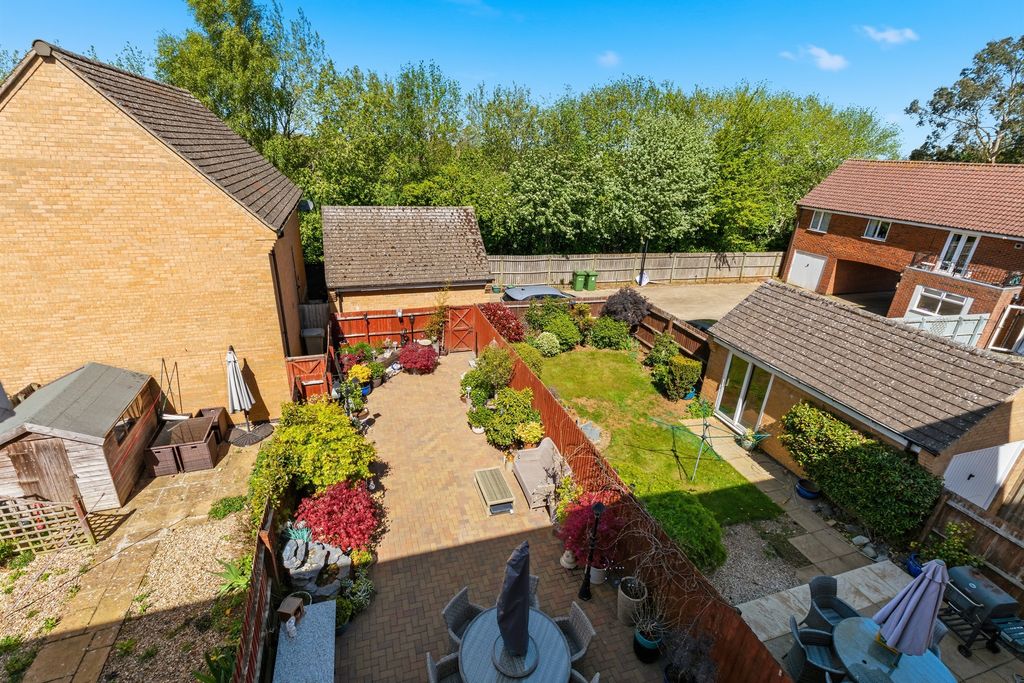 Additional image 20 of 4 bed property for saleFirs Avenue, Uppingham, Oakham LE15