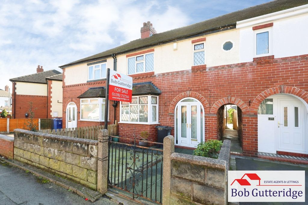2 bed town house for saleRathbone Avenue, May Bank, Newcastle ST5