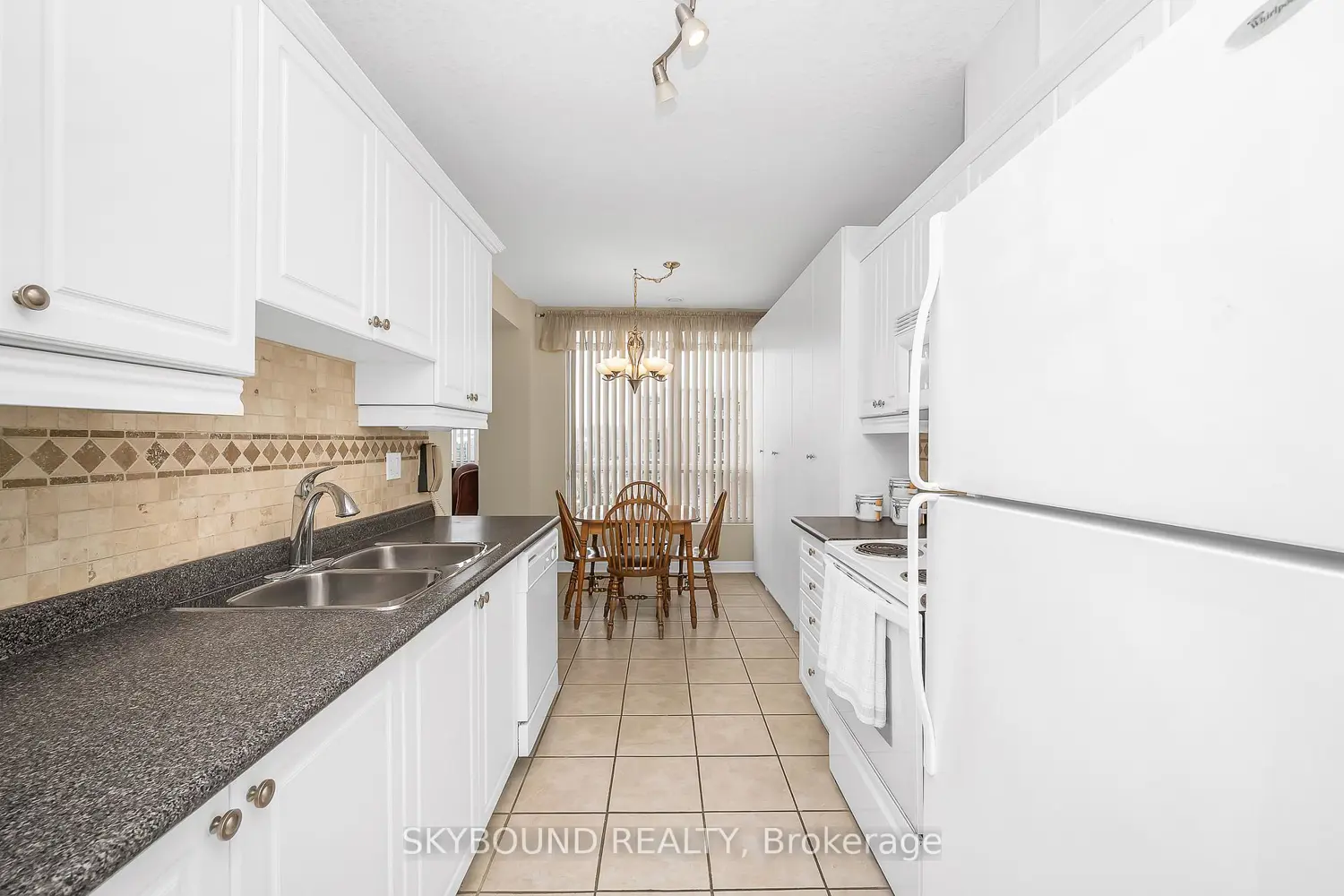 Additional image 7 of 1998 Ironstone Drive 505