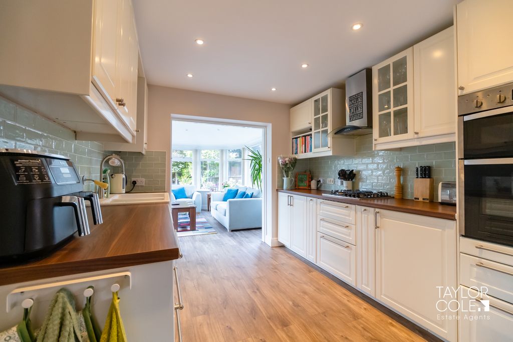 Additional image 11 of 4 bed detached house for saleKensington Drive, Tamworth B79