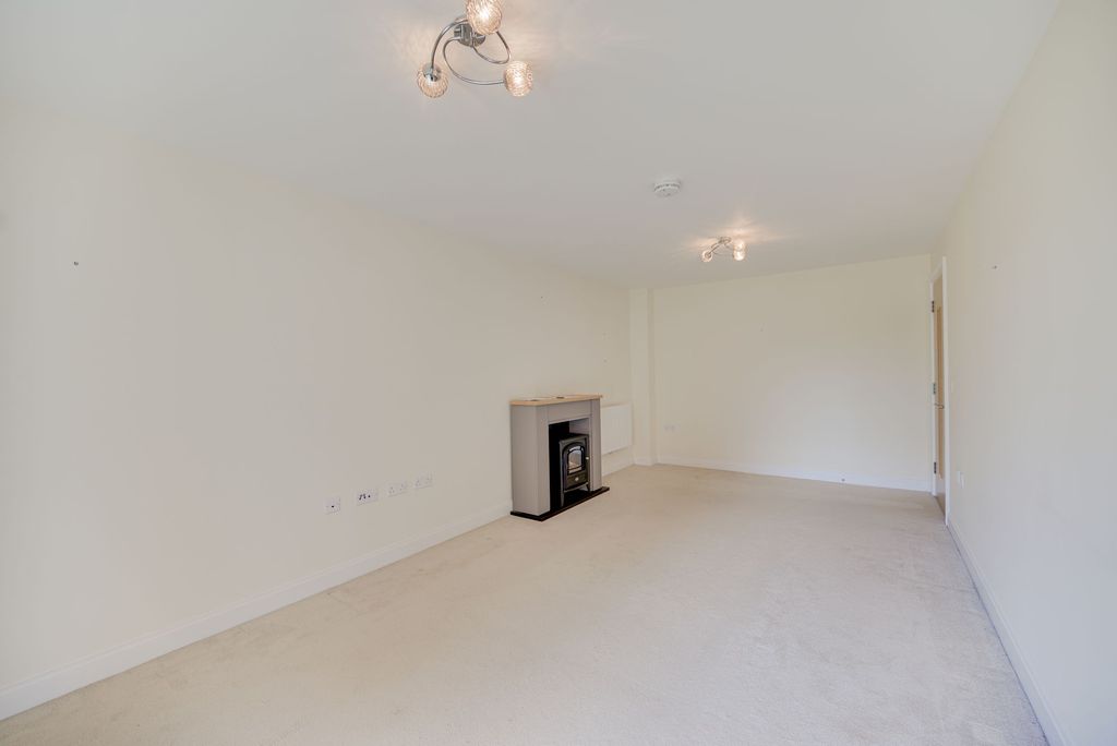 Additional image 3 of 1 bed flat for saleCedar Avenue, Alsager ST7