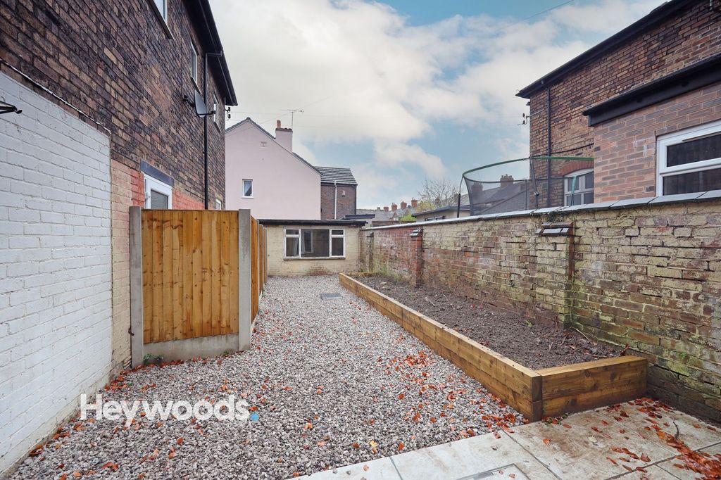 Additional image 33 of 3 bed semi-detached house for saleHigh Street, Wolstanton, Newcastle Under Lyme ST5