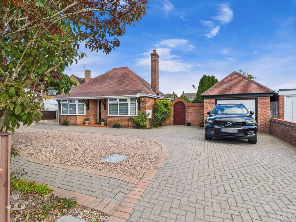 Additional image 3 of 2 bed detached bungalow for saleEfflinch Lane, Barton Under Needwood, Burton-On-Trent, Staffordshire DE13