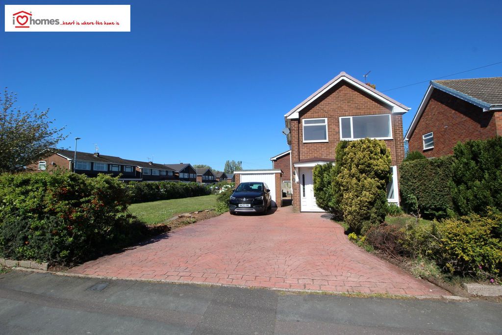 3 bed detached house for saleWardles Lane, Great Wyrley WS6