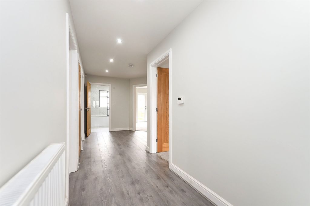 Additional image 4 of 2 bed semi-detached bungalow for saleSunset Close, Coven, Wolverhampton WV9