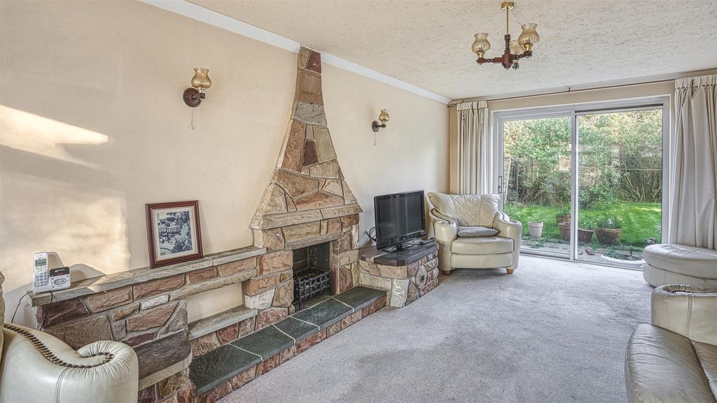 Additional image 3 of 4 bed detached house for saleMercia Close, Hatton, Derby DE65
