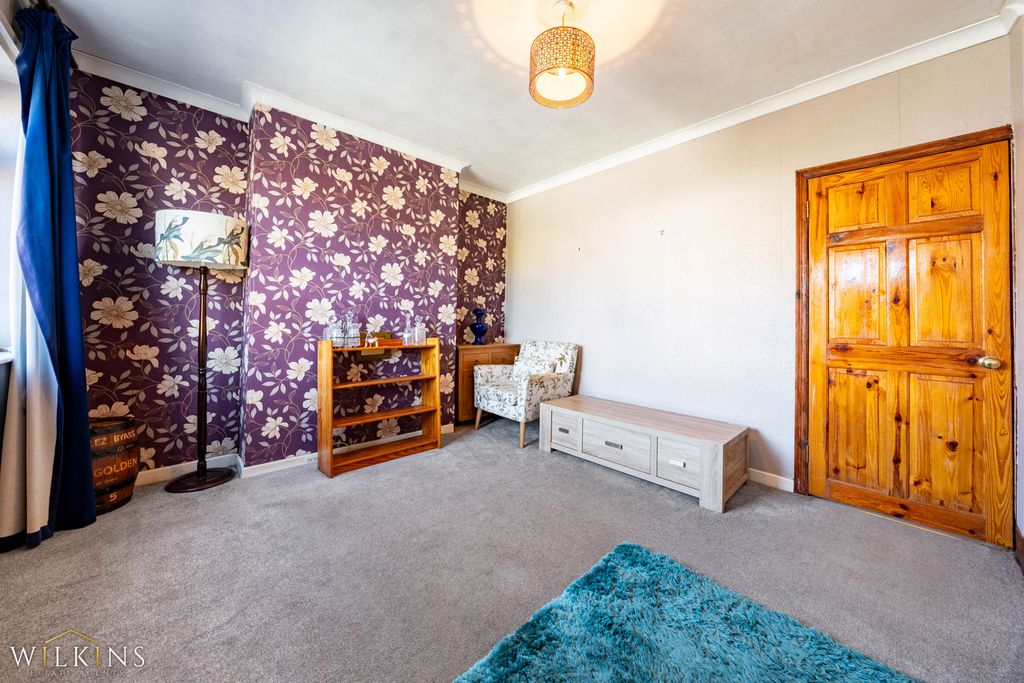 Additional image 5 of 2 bed semi-detached house for saleWoodhouse Lane, Tamworth, Staffordshire B77