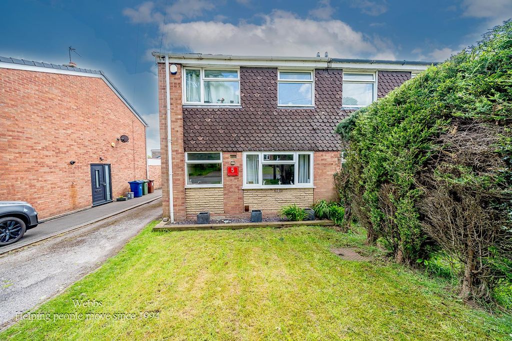 Additional image 17 of 3 bed semi-detached house for saleOrchard Avenue, Cannock WS11