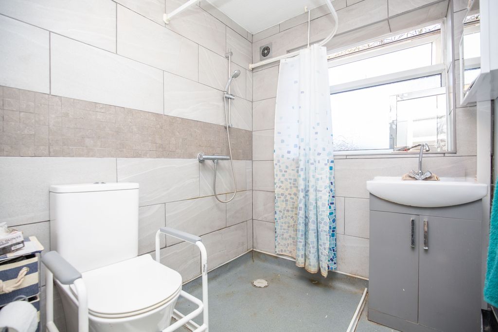 Additional image 8 of 2 bed semi-detached bungalow for saleTorside, Wilnecote, Tamworth B77