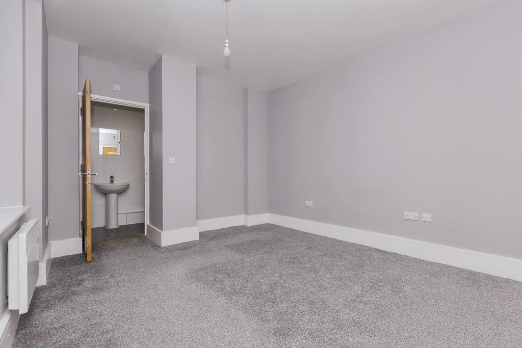 Additional image 5 of 2 bed flat for saleWimbledon Street, Leicester, Leicestershire LE1