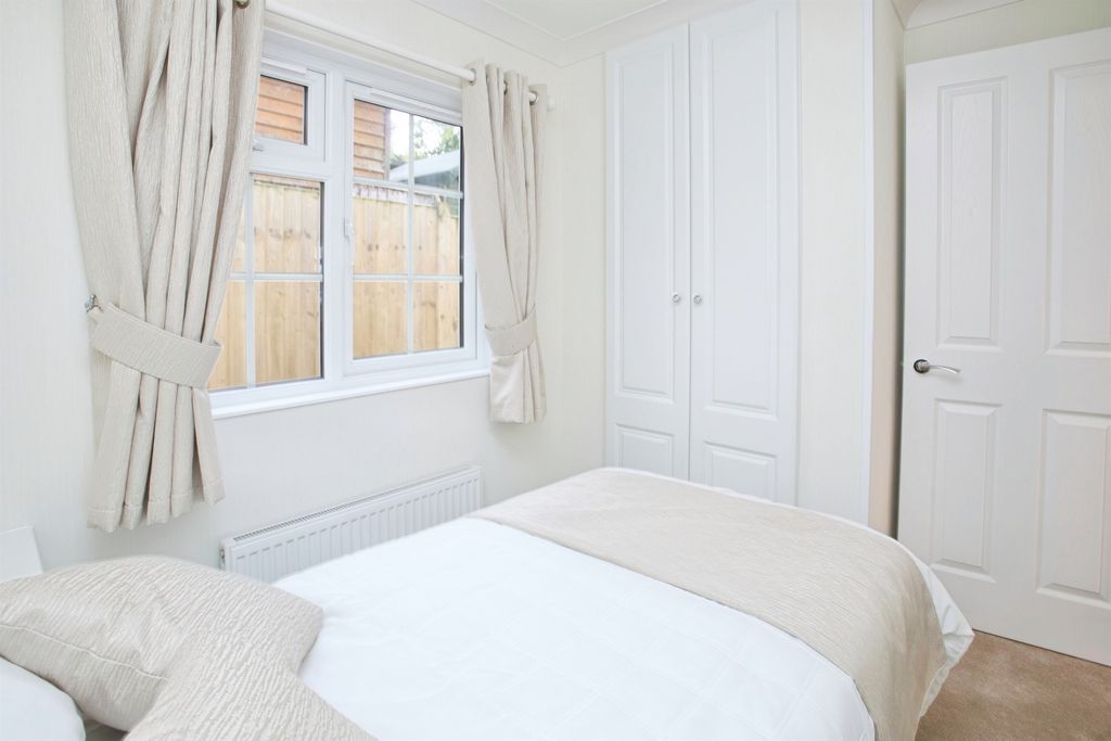 Additional image 13 of 2 bed mobile/park home for saleHolders Road, Amesbury, Salisbury SP4