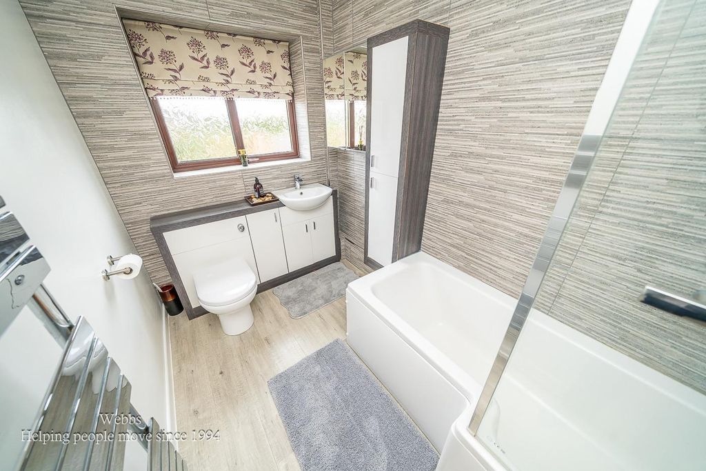 Additional image 14 of 3 bed detached bungalow for saleEgg Lane, Hixon, Stafford ST18