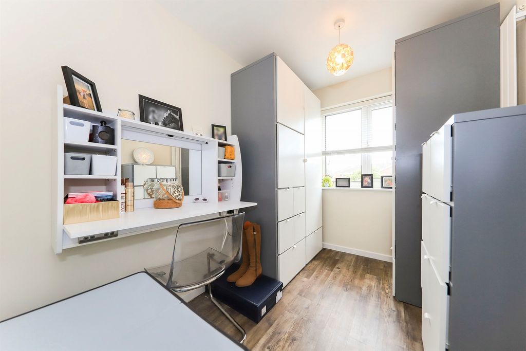 Additional image 10 of 4 bed detached house for salePrimrose Gardens, Featherstone, Wolverhampton WV10