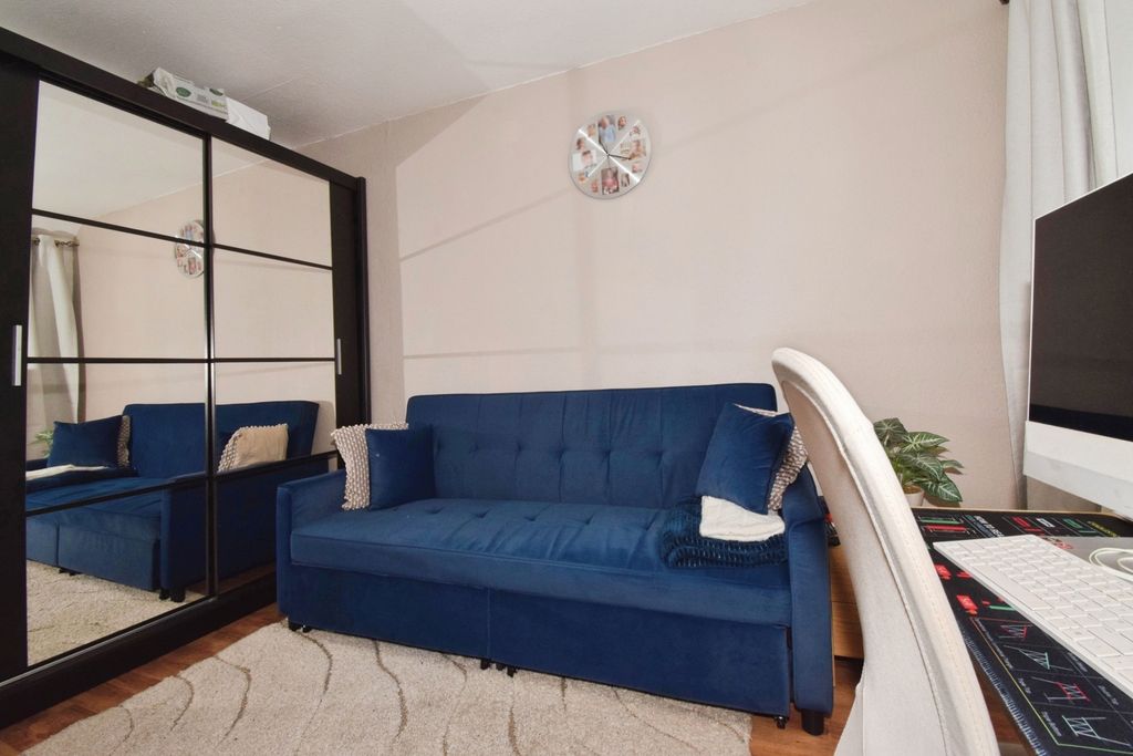 Additional image 11 of 2 bed terraced house for saleWoodstock Road, Leicester, Leicestershire LE4