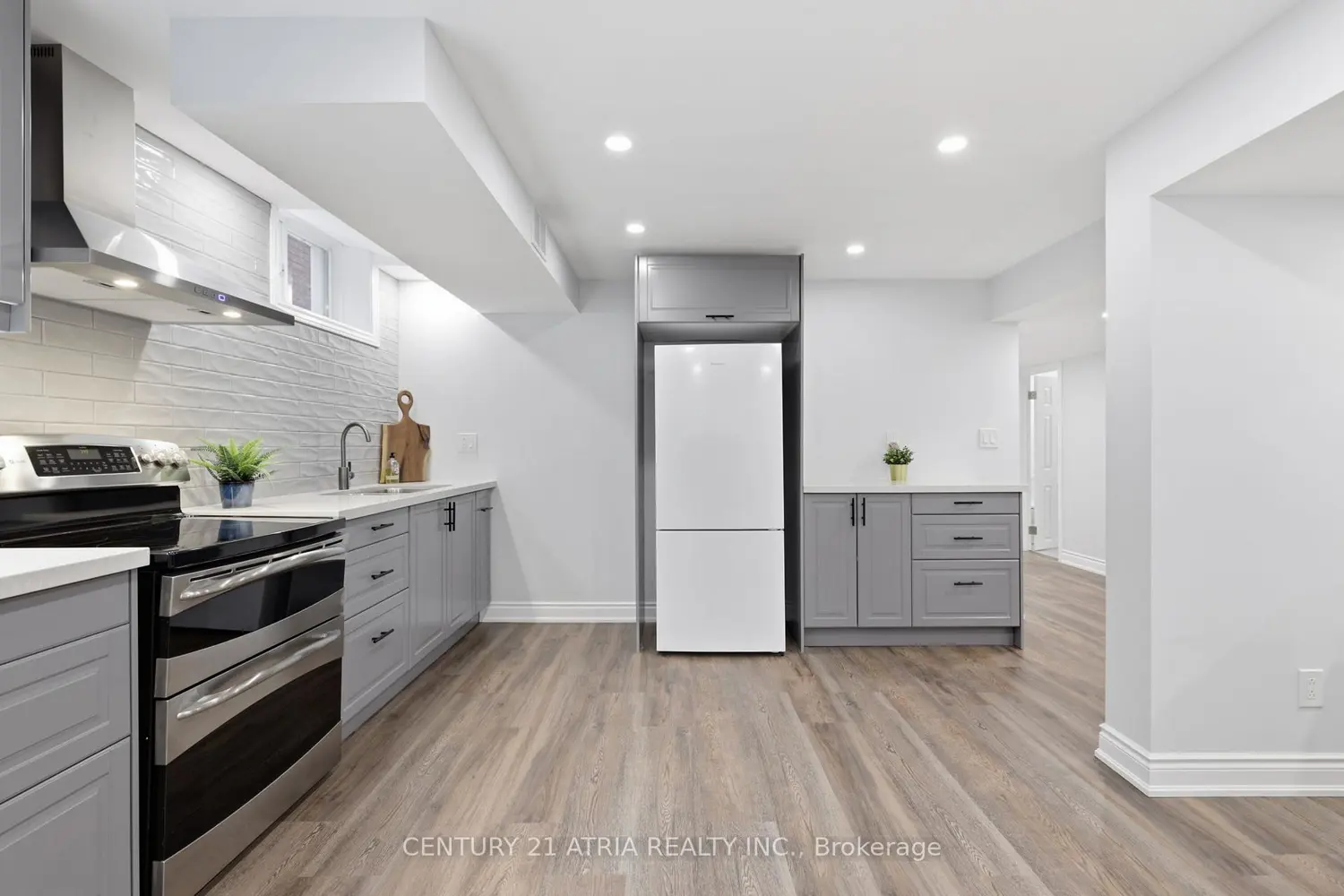 Additional image 16 of 18 Abbott Avenue
