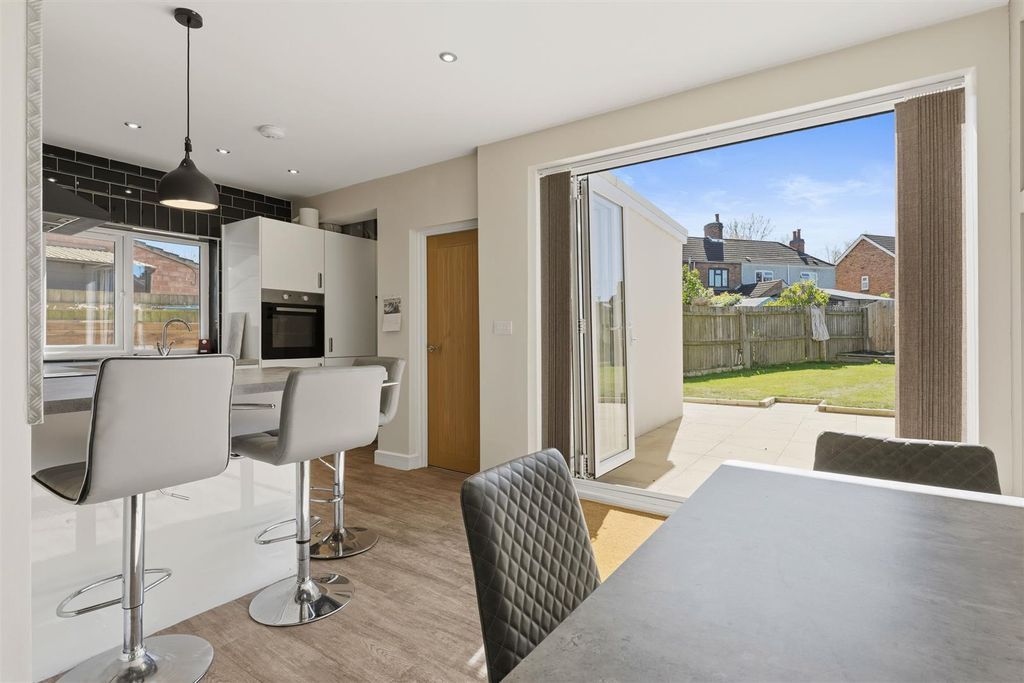 Additional image 9 of 3 bed semi-detached house for sale- Northampton Road, Welford NN6