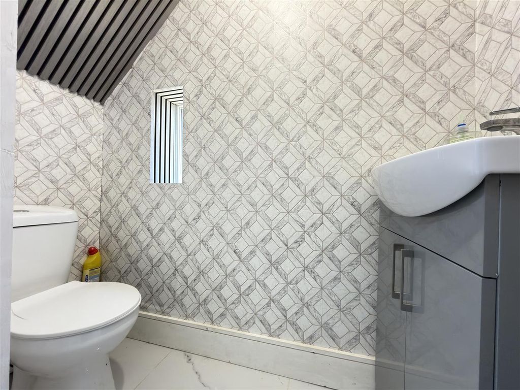 Additional image 10 of 2 bed end terrace house for saleBedale Drive, Beaumont Leys, Leicester LE4