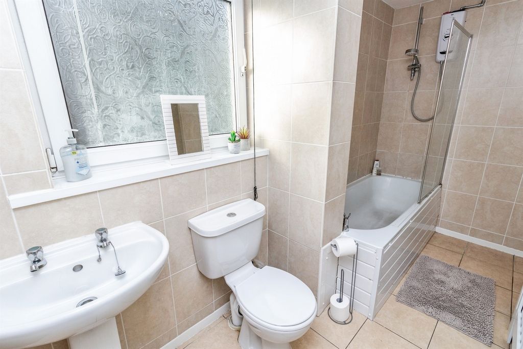 Additional image 16 of 5 bed detached house for saleSpringvale Rise, Stafford ST16