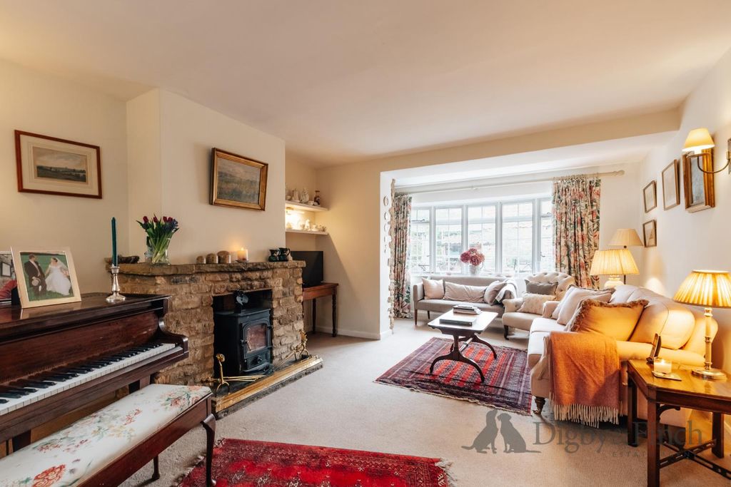 Additional image 5 of 4 bed property for saleMain Street, Belmesthorpe, Stamford PE9