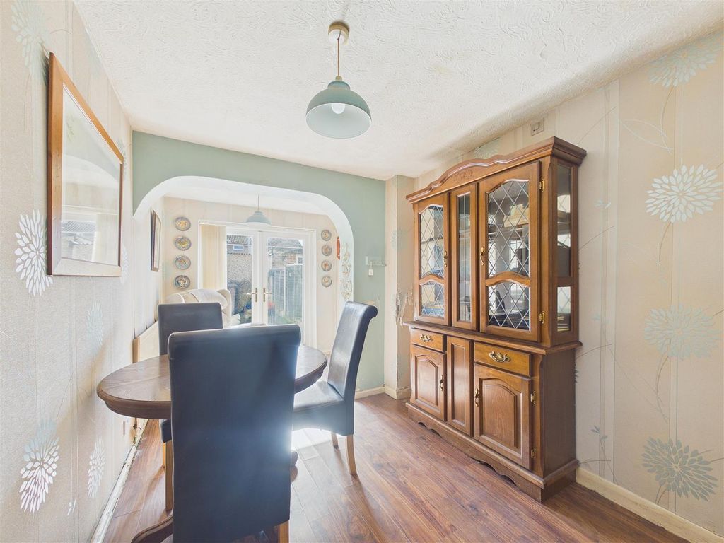Additional image 4 of 3 bed terraced house for saleOldfields Crescent, Great Haywood, Stafford ST18