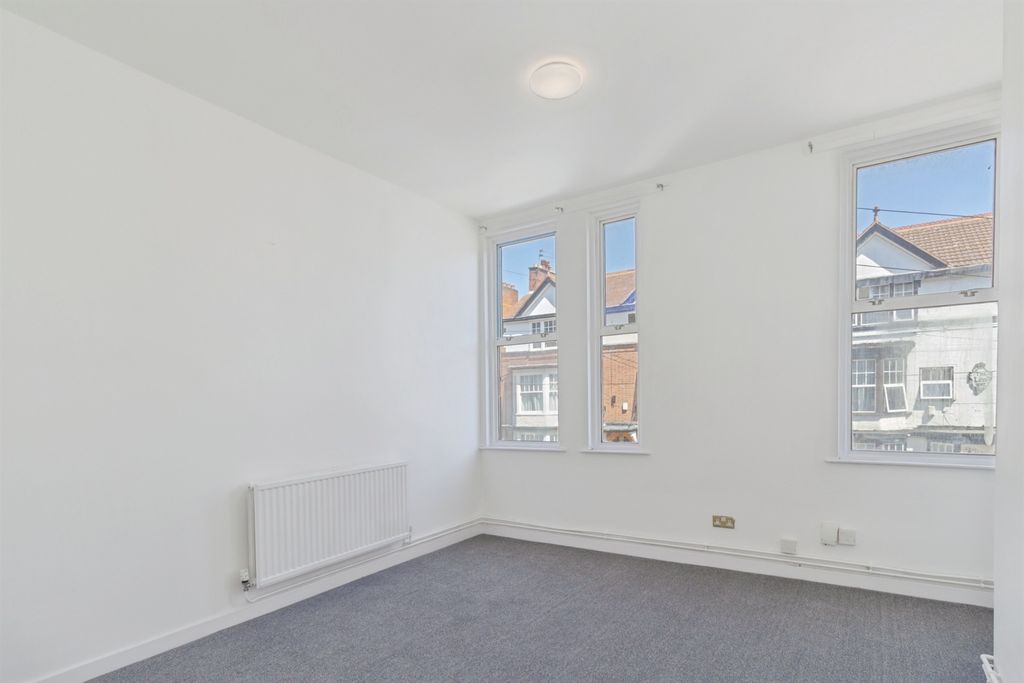 Additional image 3 of 5 bed terraced house for saleWestleigh Road, Leicester LE3