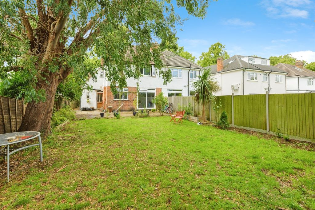 Additional image 12 of 4 bed semi-detached house for saleSpencefield Lane, Leicester LE5