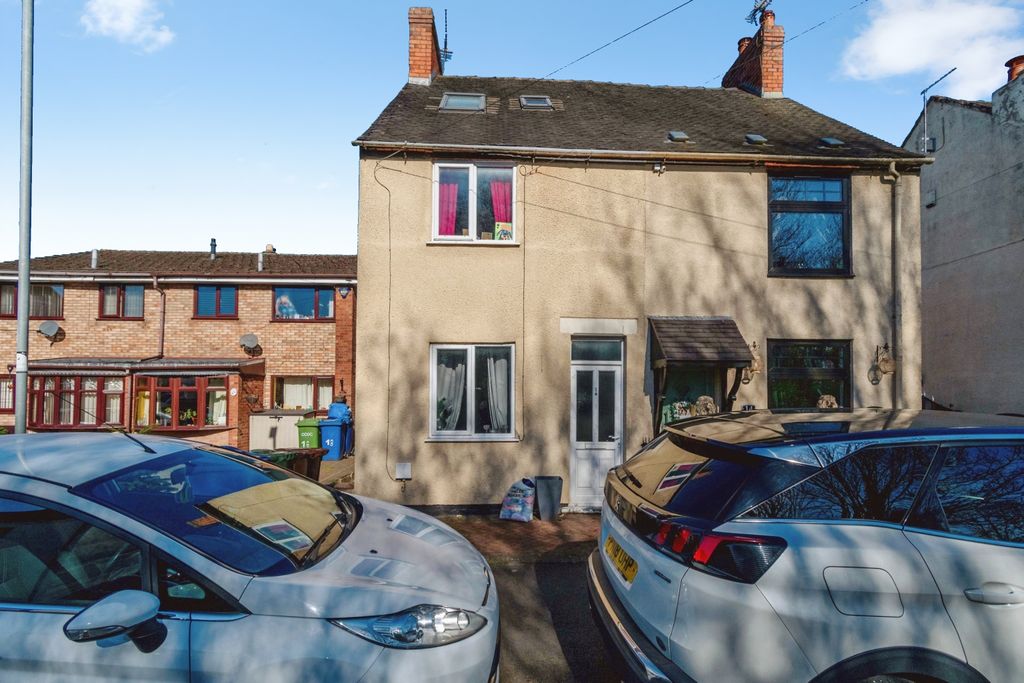 3 bed semi-detached house for saleChapel Street, Cannock WS12