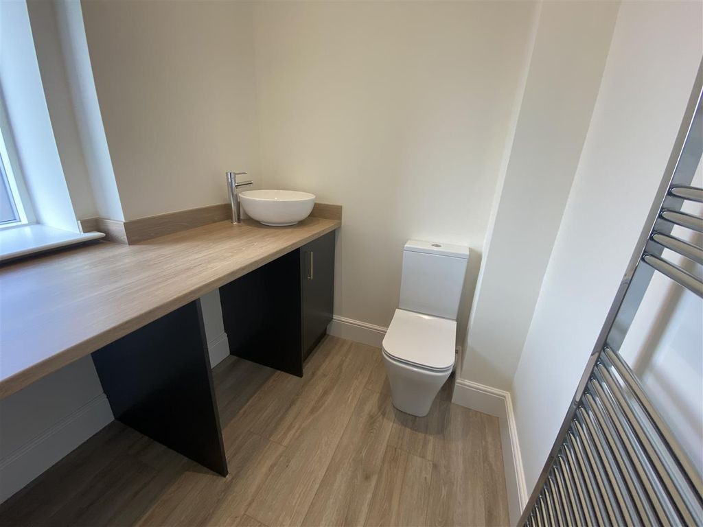 Additional image 9 of 3 bed town house for saleChetwynd Court, Stafford ST17