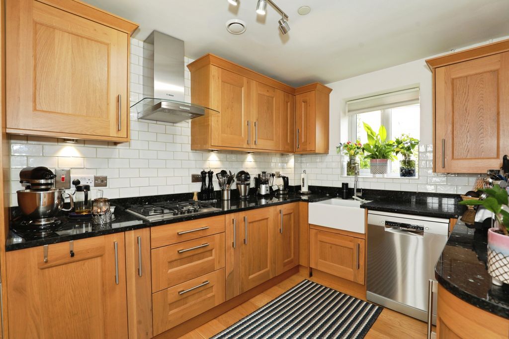 Additional image 8 of 4 bed town house for saleQuay Side, Stoke-On-Trent ST1