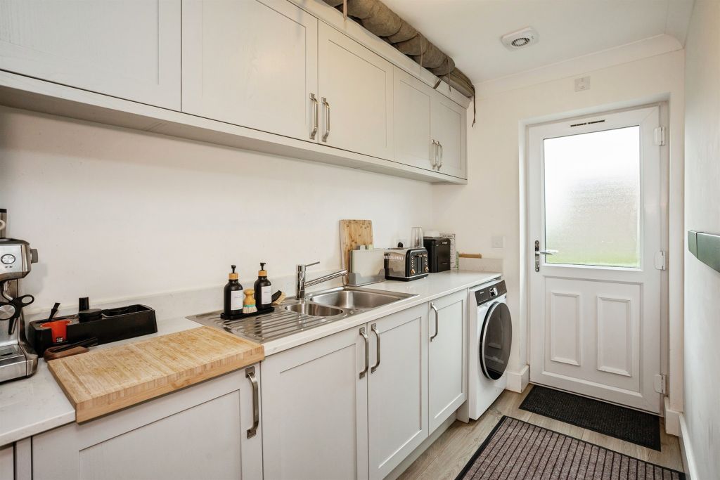 Additional image 9 of 4 bed detached house for saleGreenfield Close, Waltham On The Wolds, Melton Mowbray LE14