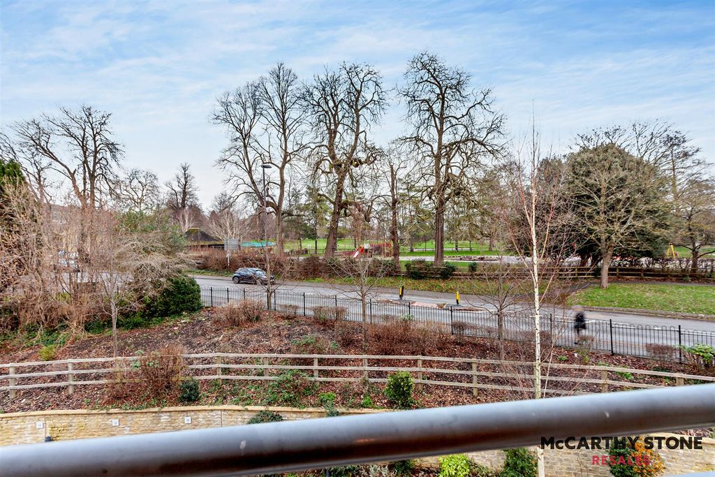 Additional image 3 of 1 bed flat for saleLambrook Court, Gloucester Road, Larkhall, Bath BA1