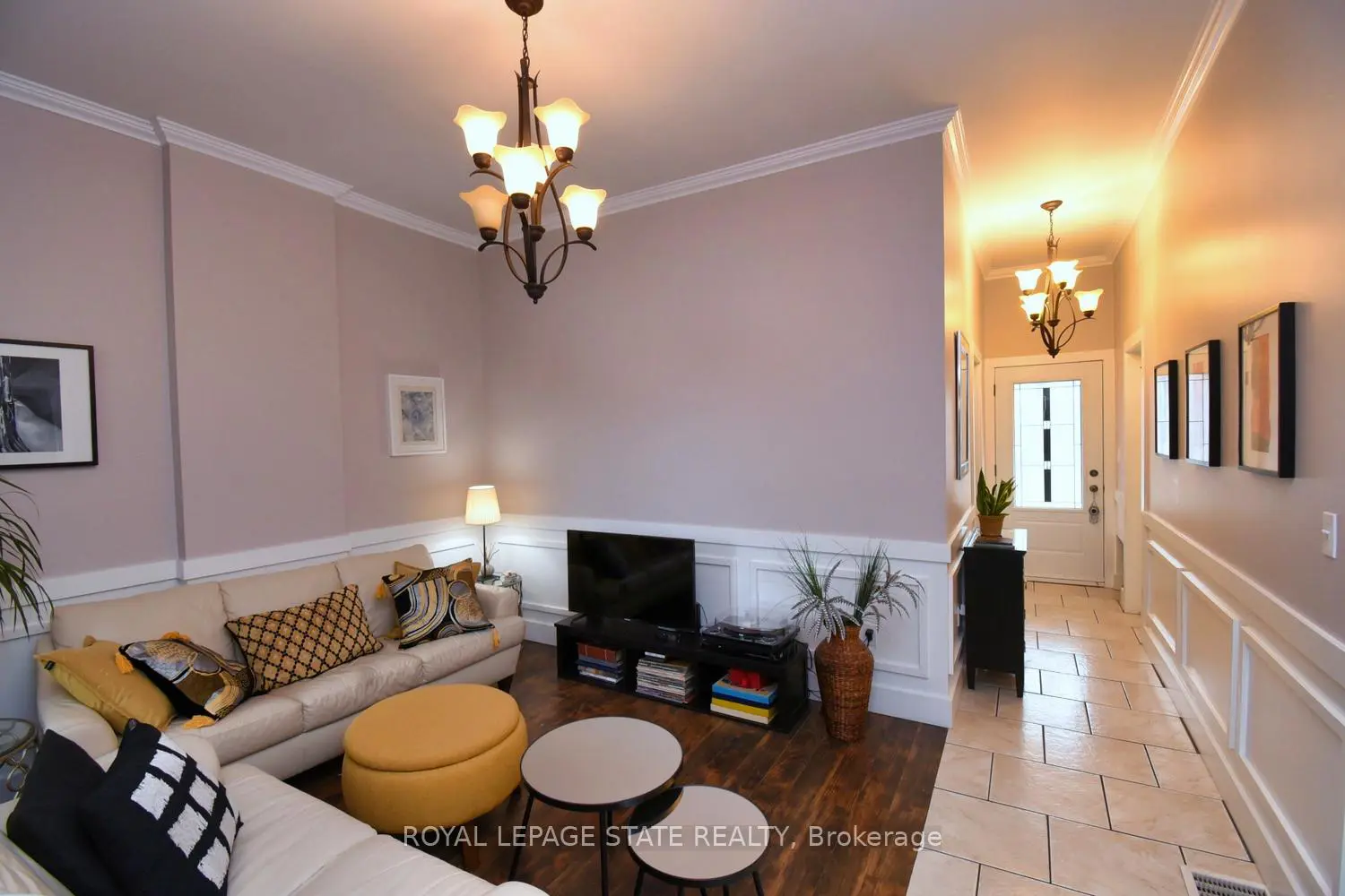 113 Steven Street photo 2