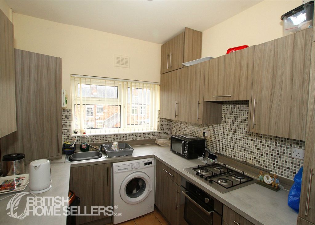 Additional image 2 of 2 bed flat for salePhilip Street, Stoke-On-Trent, Staffordshire ST4