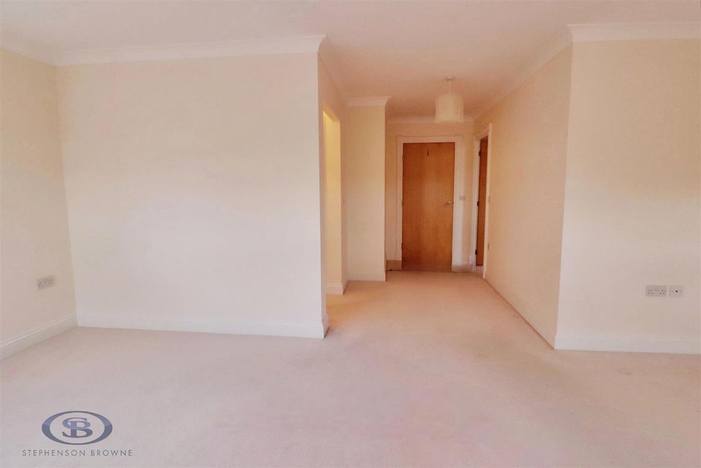 Additional image 27 of 3 bed flat for saleAshbourne Drive, Weston, Crewe CW2
