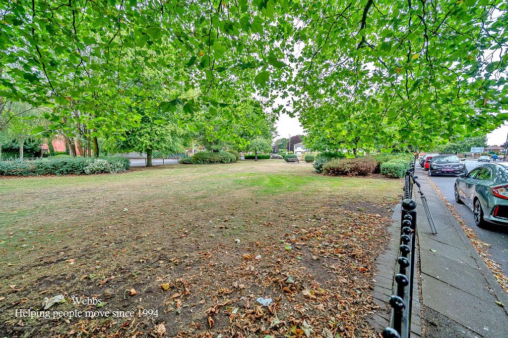 Additional image 19 of 2 bed flat for salePark Road, Bloxwich, Walsall WS3