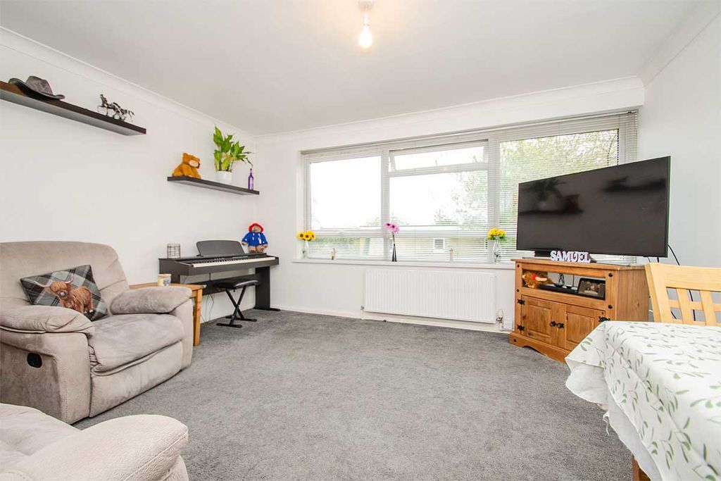 Additional image 6 of 2 bed flat for saleWillow Court, Tamworth Road, Lichfield WS14