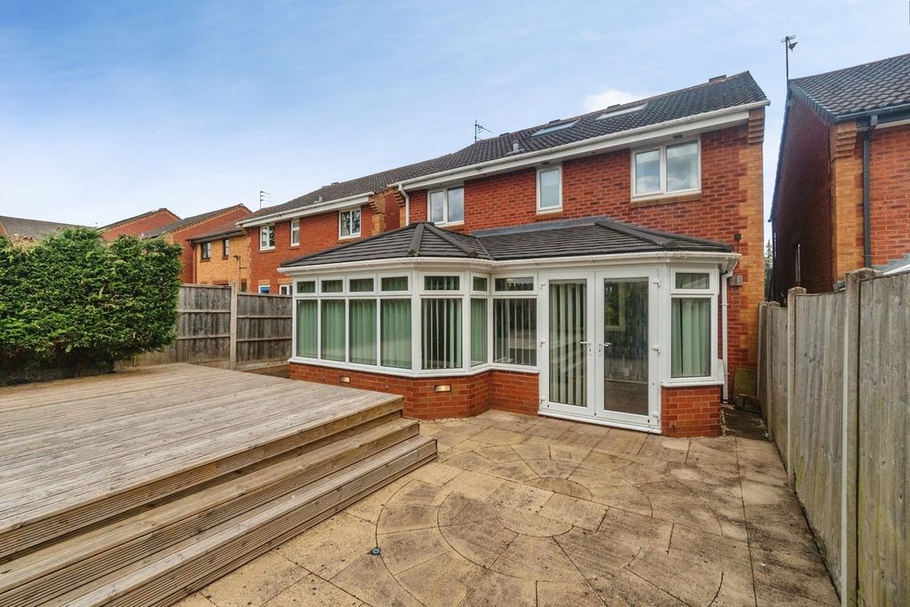 Additional image 21 of 5 bed detached house for saleClematis Drive, Pendeford, Wolverhampton WV9