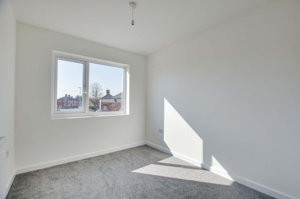 Additional image 14 of 3 bed terraced house for saleGipsy Lane, Leicester LE4