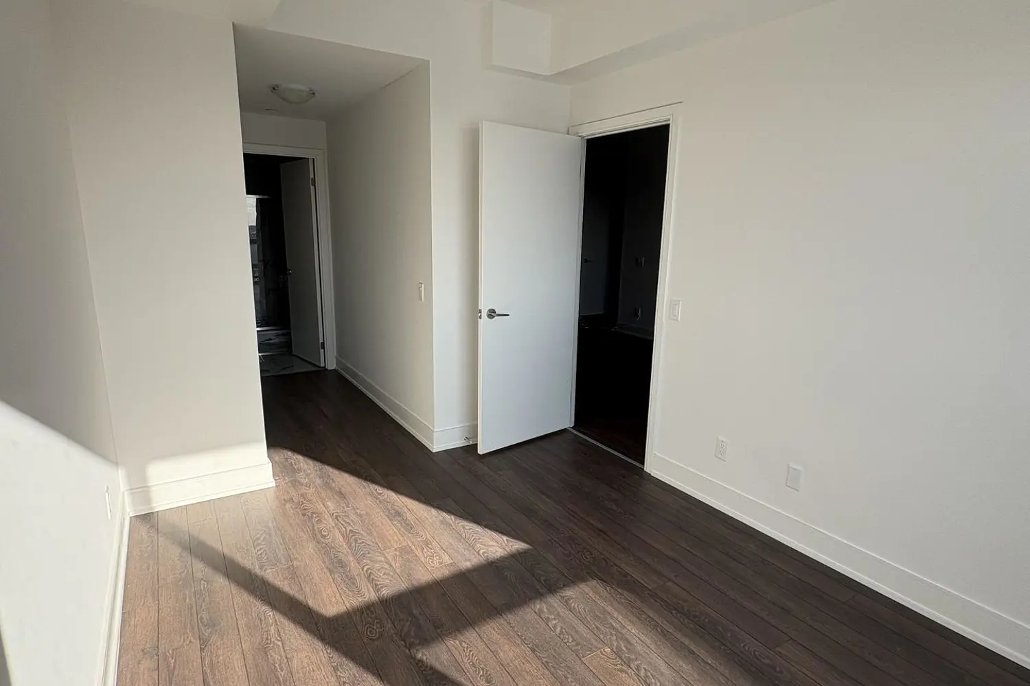 Additional image 8 of 1350 Ellesmere Road 1001